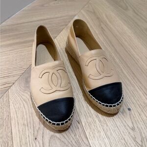 CHANEL Beige Leather Espadrilles with Black Cap Toe